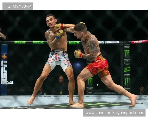 UFC拳手被打懵仍继续前压：极限意志的精彩演绎